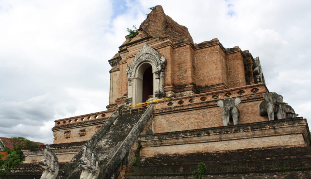 Wat Chedi Luang - Chiang Mai Old City